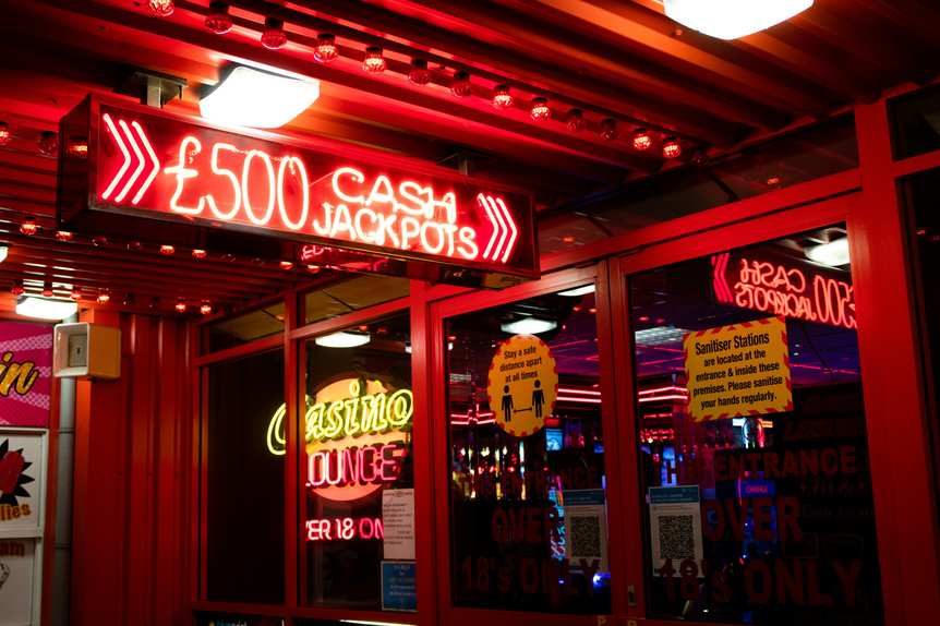 Malina Casino spill fungerer ikke? Slik løser du tekniske problemer raskt