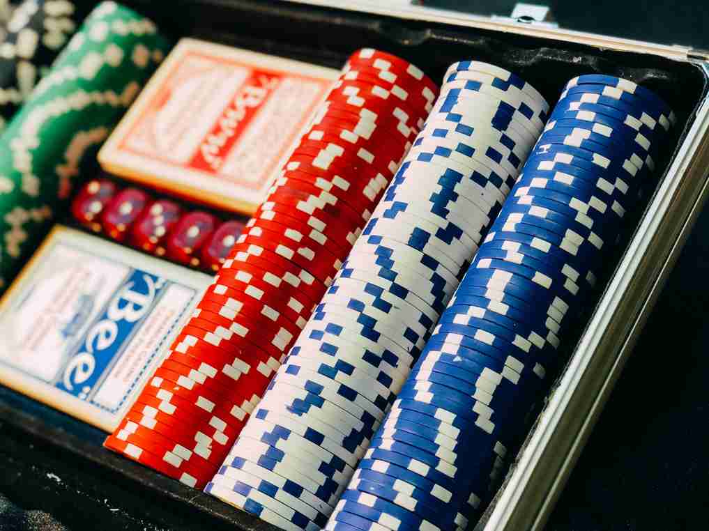 Top 10 Common Mistakes New Casino Players Make: A Beginner’s Guide to Avoiding Costly Errors
